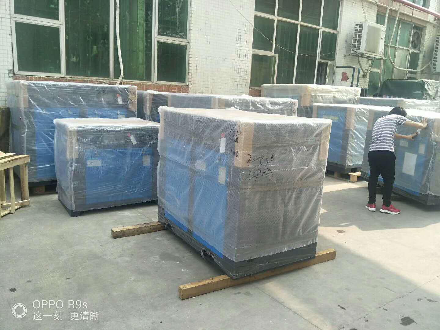 風(fēng)石機械講述螺桿壓縮機的工作原理