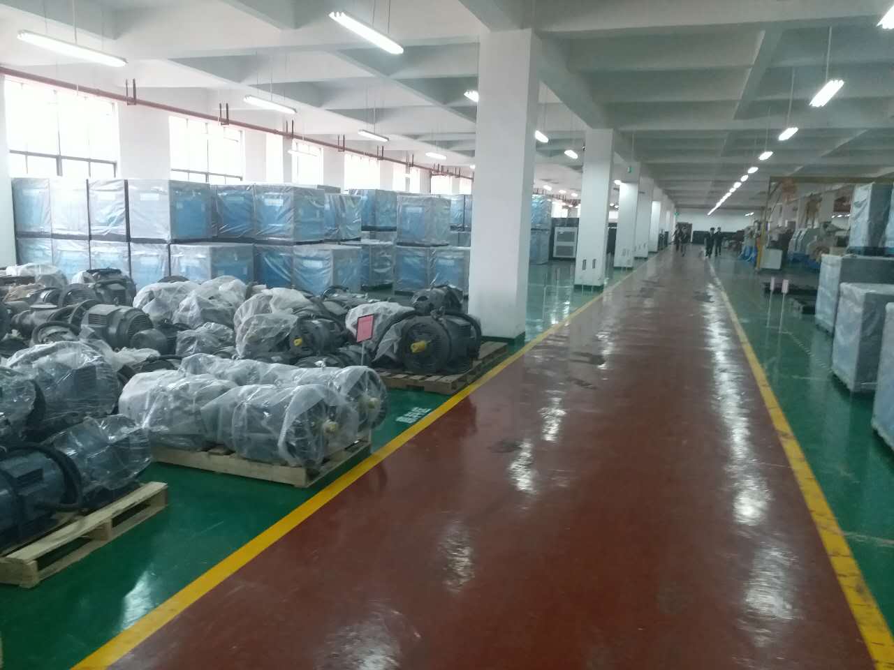 風(fēng)石機械告訴你為什么空壓機要用原廠配件